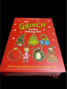 Williams Sonoma "The Grinch" Cookie Baking Kit 22 Piece Set NEW IN BOX